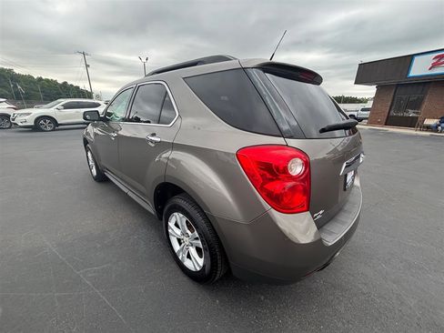 Used 2011 Chevrolet Equinox LT w/ All-Star Package FWD image 4