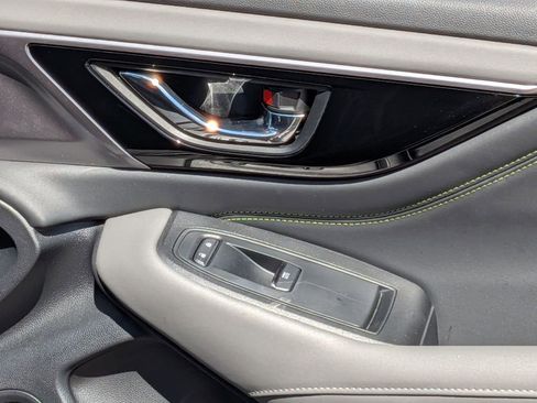 Used 2025 Subaru Outback Onyx Edition image 34