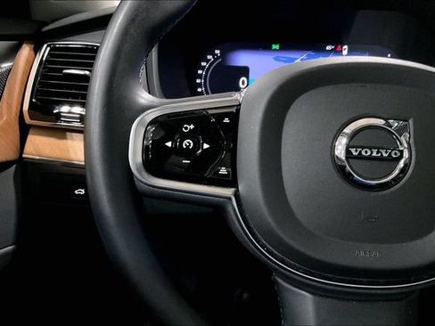 Certified 2023 Volvo XC90 B6 Plus w/ Protection Package Premier AWD/4WD image 21
