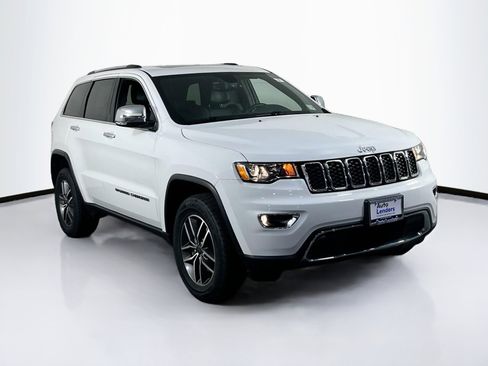 Used 2022 Jeep Grand Cherokee Limited image 3