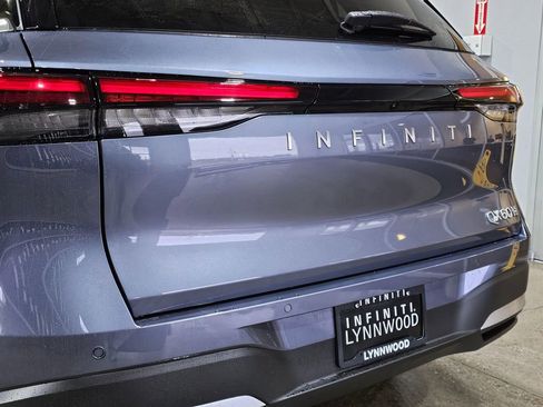 New 2026 INFINITI QX60 Luxe image 27