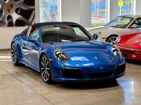 Used 2017 Porsche 911 Targa 4S image 6
