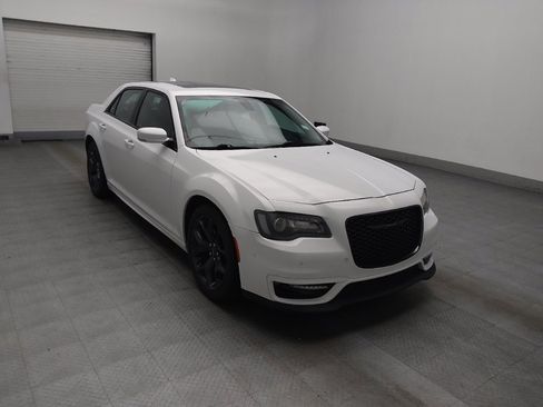 Used 2021 Chrysler 300 Touring L w/ Popular Equipment Group RWD image 13