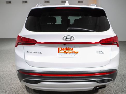 Used 2021 Hyundai Santa Fe SEL w/ Convenience Package FWD image 8