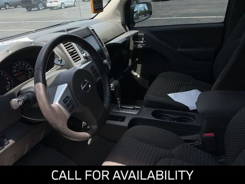 Used 2019 Nissan Frontier SV w/ Value Truck Package RWD image 9
