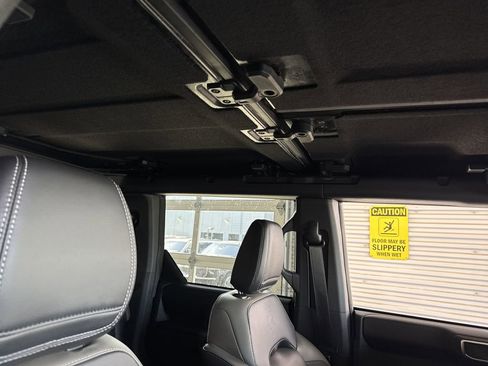 New 2025 Ford Bronco Outer Banks image 17