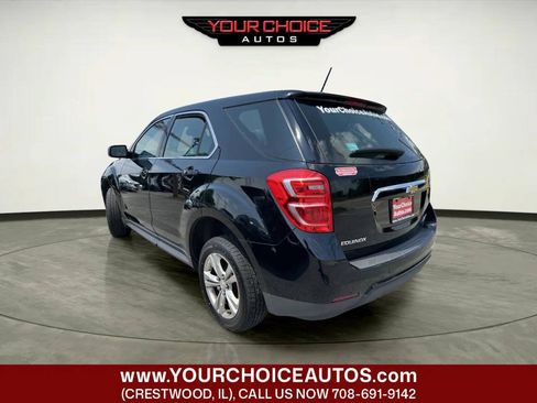 Used 2017 Chevrolet Equinox LS FWD image 3