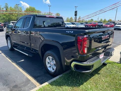 Used 2023 GMC Sierra 1500 SLE AWD/4WD image 5