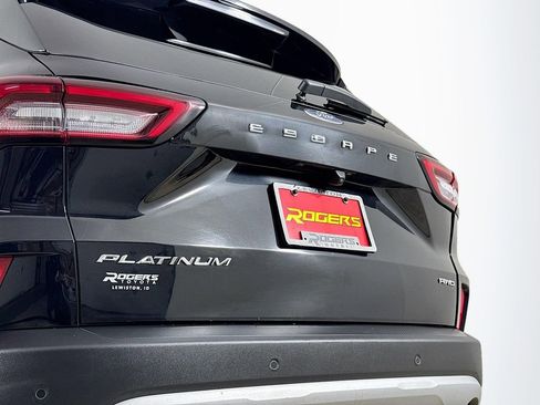 Used 2025 Ford Escape Platinum image 27