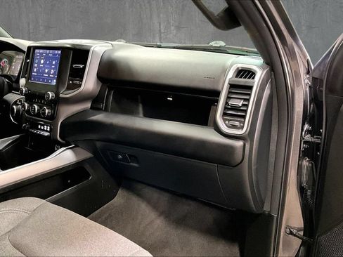Used 2022 RAM 1500 Big Horn AWD/4WD image 27
