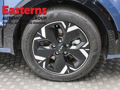 Used 2023 Kia Niro Wind w/ Wind Preserve Package FWD image 30