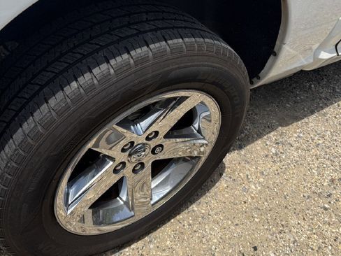 Used 2014 RAM 1500 Express AWD/4WD image 6