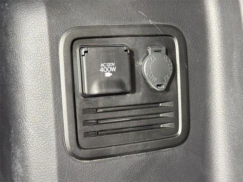 Certified 2022 Toyota 4Runner SR5 Premium AWD/4WD image 51
