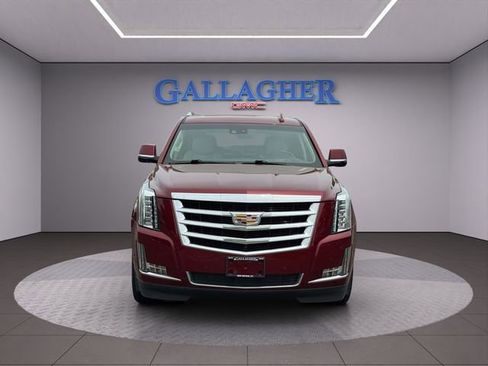 Used 2020 Cadillac Escalade Premium Luxury AWD/4WD image 12