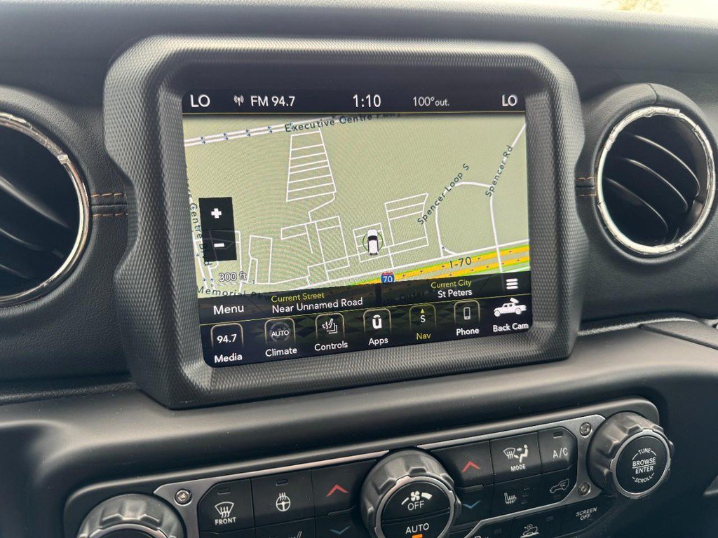 Used 2021 Jeep Gladiator Overland AWD/4WD image 22