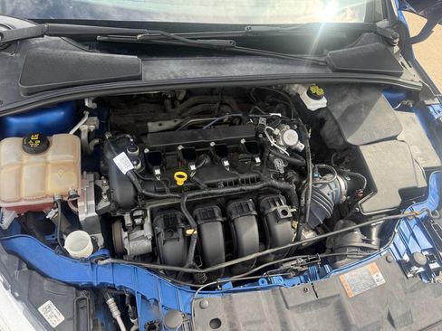 Used 2018 Ford Focus SE FWD image 32