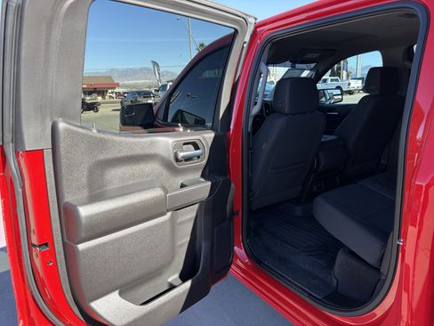 Used 2023 Chevrolet Silverado 1500 Custom Trail Boss image 9