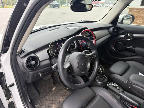 Used 2024 MINI Cooper S FWD image 4