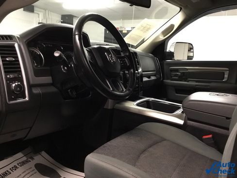 Used 2018 RAM 1500 Big Horn image 29