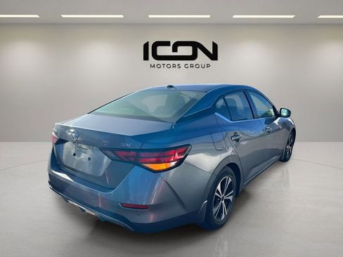 Used 2021 Nissan Sentra SV image 2
