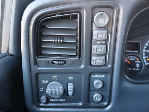 Used 2000 GMC Sierra 2500 SLE image 26