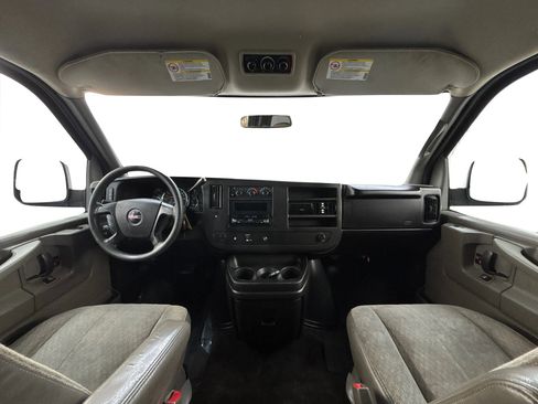 Used 2008 GMC Savana 3500 Extended Passenger w/ LT Preferred Equipment Group image 16
