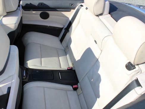 Used 2013 BMW 328i Convertible image 25