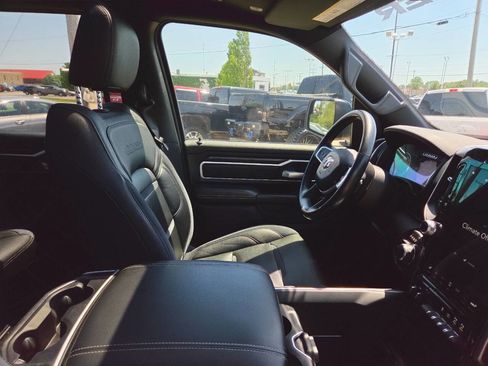 Used 2021 RAM 1500 Big Horn AWD/4WD image 36