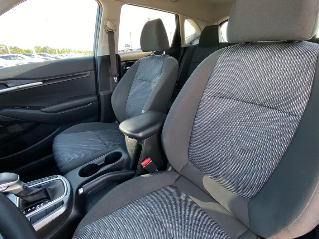 Used 2022 Kia Seltos LX AWD/4WD image 7