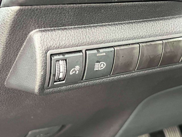 Used 2026 Toyota Corolla LE FWD image 24
