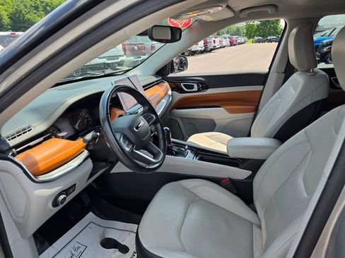 Used 2022 Jeep Compass Limited AWD/4WD image 14