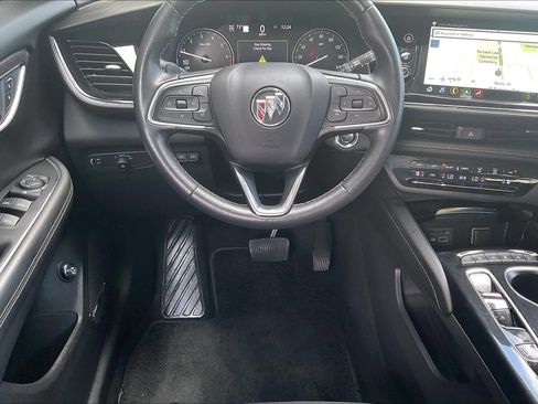 Used 2023 Buick Envision Avenir AWD/4WD image 8