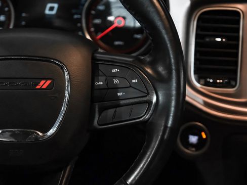 Used 2023 Dodge Charger SXT RWD image 18