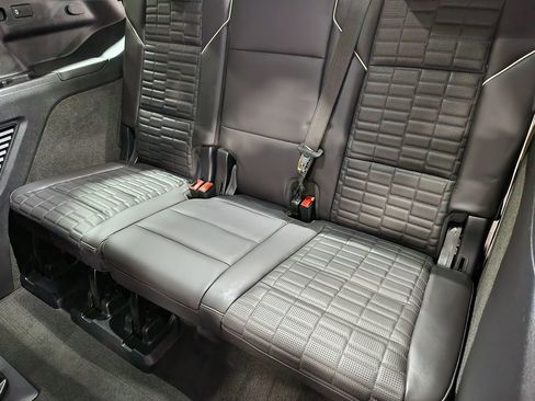 Used 2025 Cadillac Escalade V image 53