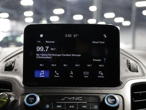 Used 2019 Ford Transit Connect XLT image 33