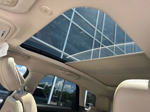 Used 2020 Lincoln Corsair FWD w/ Premium Package image 23