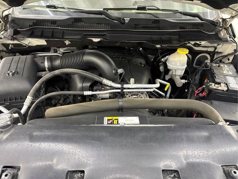 Used 2017 RAM 1500 Laramie w/ Convenience Group AWD/4WD image 29