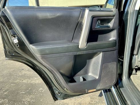 Used 2015 Toyota 4Runner Limited image 30