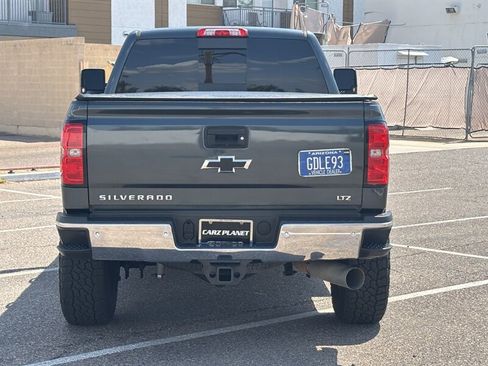 Used 2019 Chevrolet Silverado 2500 LTZ w/ Duramax Plus Package AWD/4WD image 7