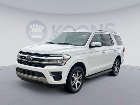 Used 2024 Ford Expedition Limited AWD/4WD image 5