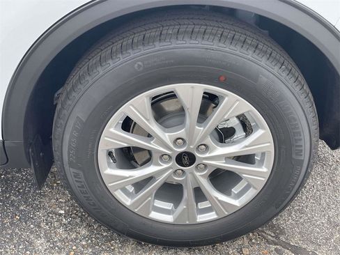 New 2026 Ford Escape Active image 9