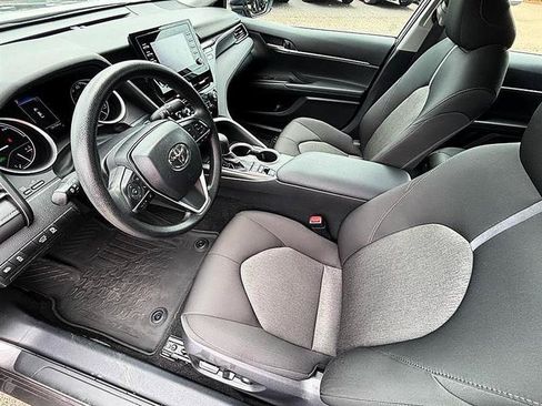 Used 2024 Toyota Camry LE FWD image 28