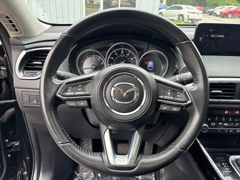 Used 2023 MAZDA CX-9 Touring image 16