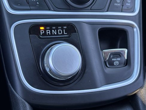 Used 2017 Chrysler 200 LX w/ Dark Appearance Package image 25