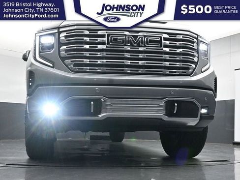 Used 2024 GMC Sierra 1500 Denali w/ Technology Package AWD/4WD image 28
