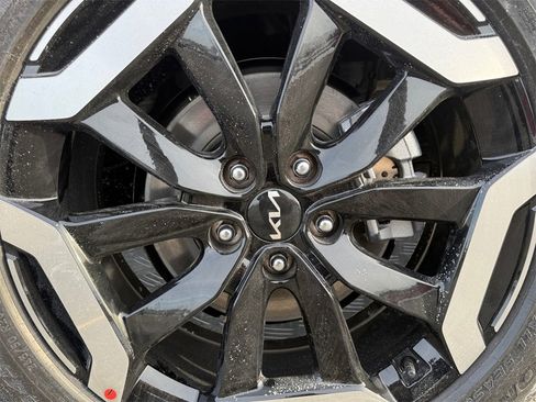 New 2025 Kia Telluride S image 20