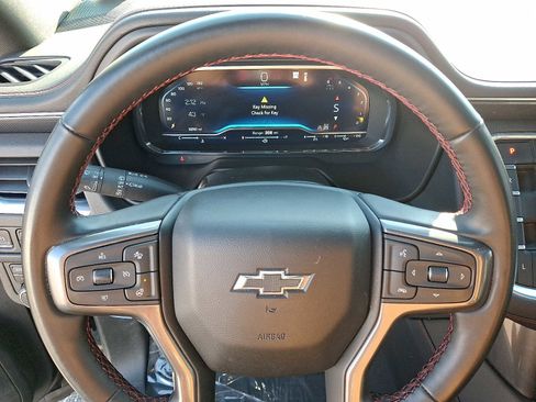 Used 2024 Chevrolet Suburban RST w/ Luxury Package image 21