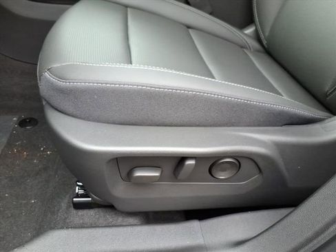 New 2026 Buick Envision Preferred image 14