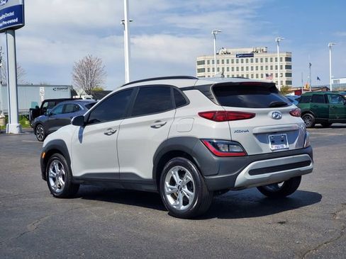 Used 2022 Hyundai Kona SEL AWD/4WD image 3