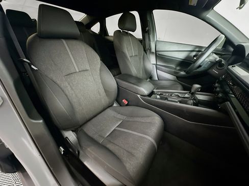 Used 2024 Honda Accord Sport image 29